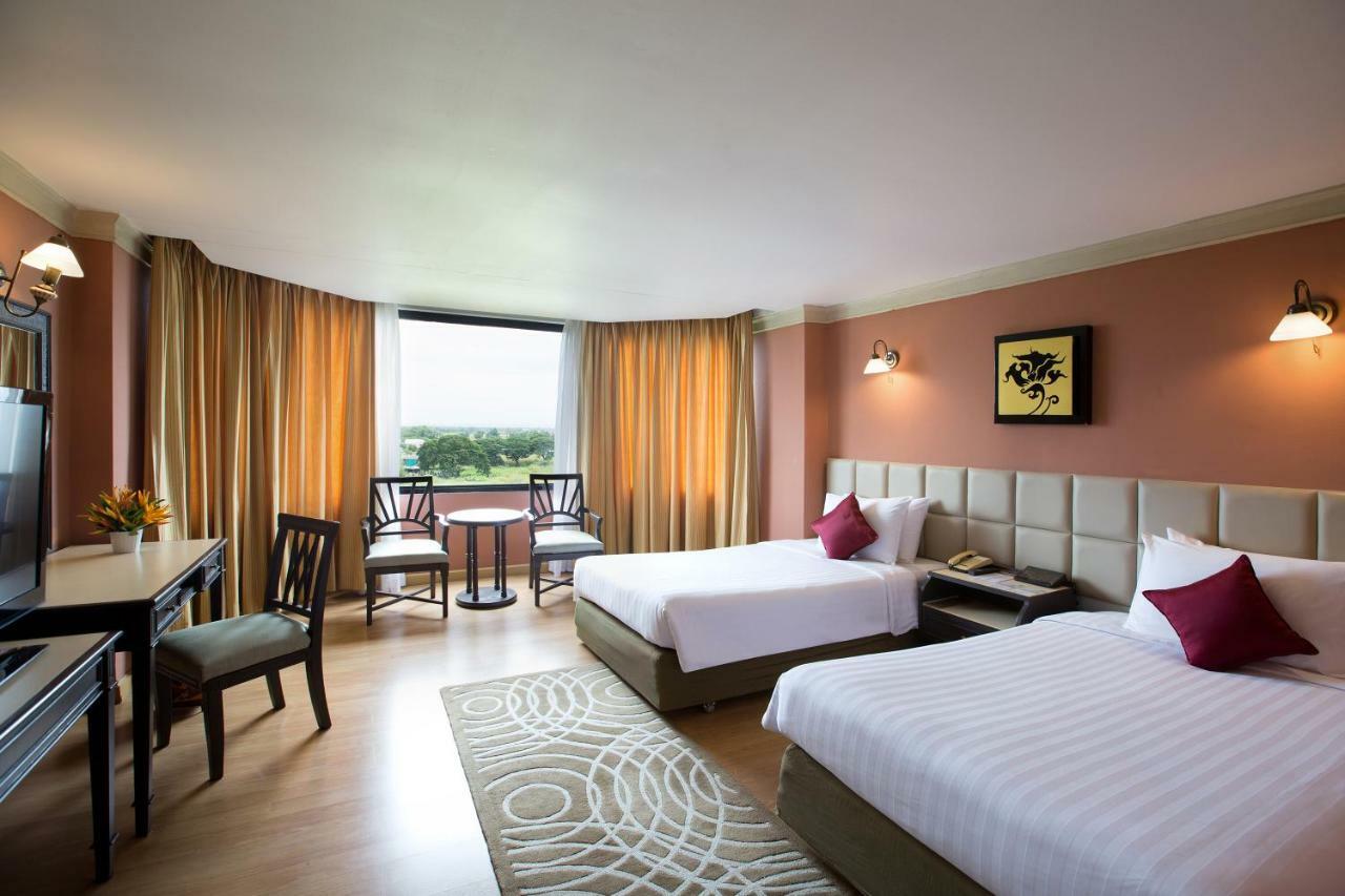 The Imperial Hotel & Convention Centre Phitsanulok Exteriér fotografie